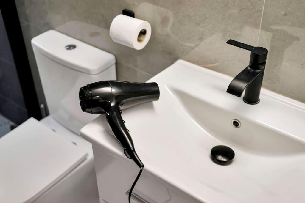 Artemis Modern Apartment Atina Dış mekan fotoğraf