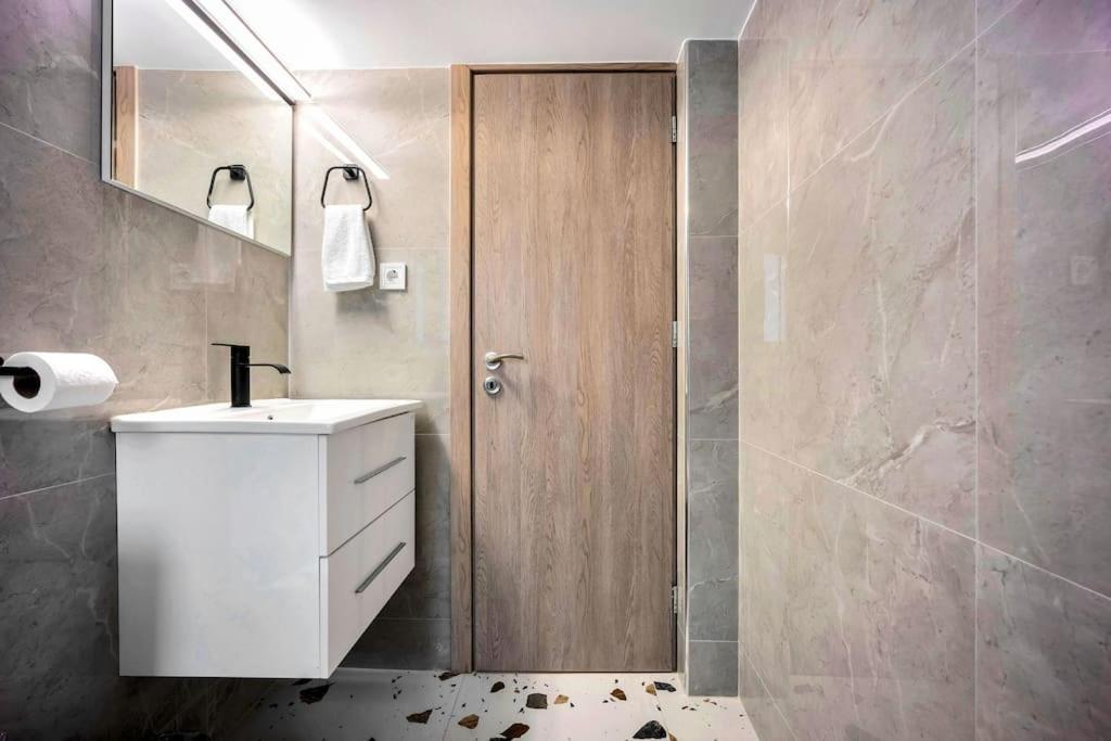 Artemis Modern Apartment Atina Dış mekan fotoğraf
