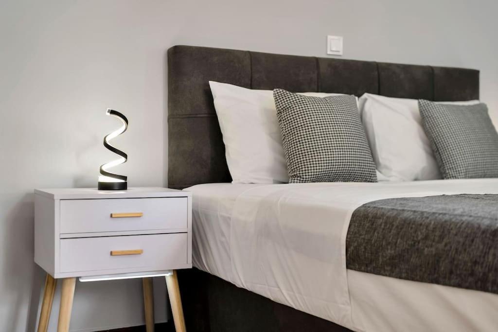 Artemis Modern Apartment Atina Dış mekan fotoğraf